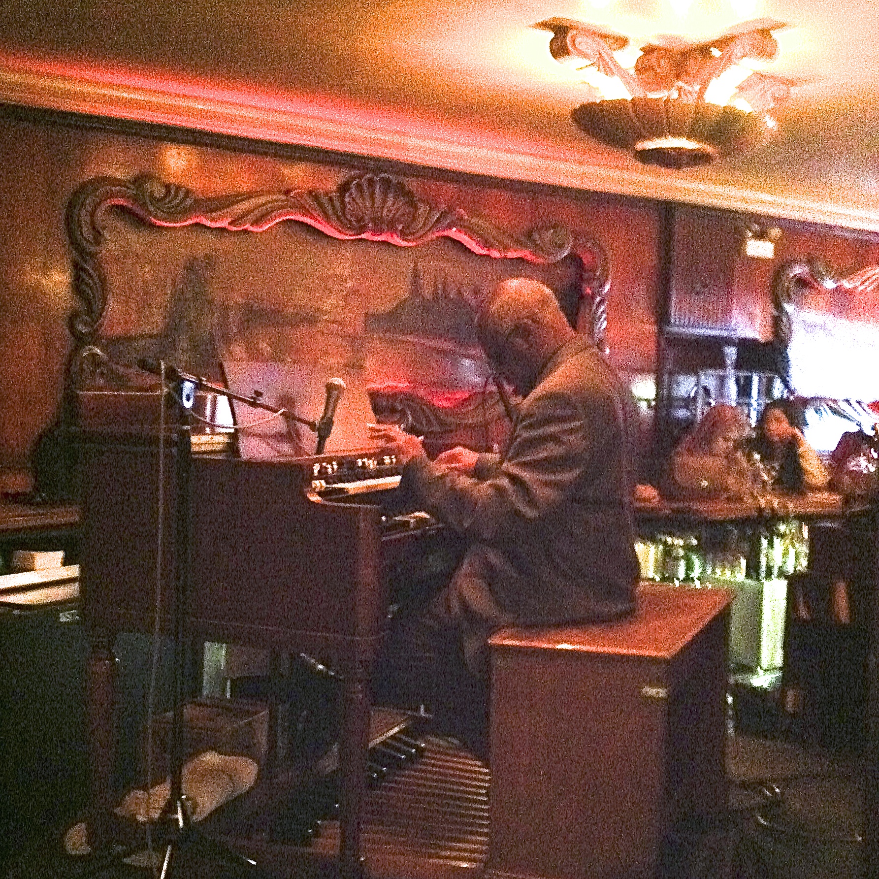 Caption: Chris Foreman at the Hammond B3