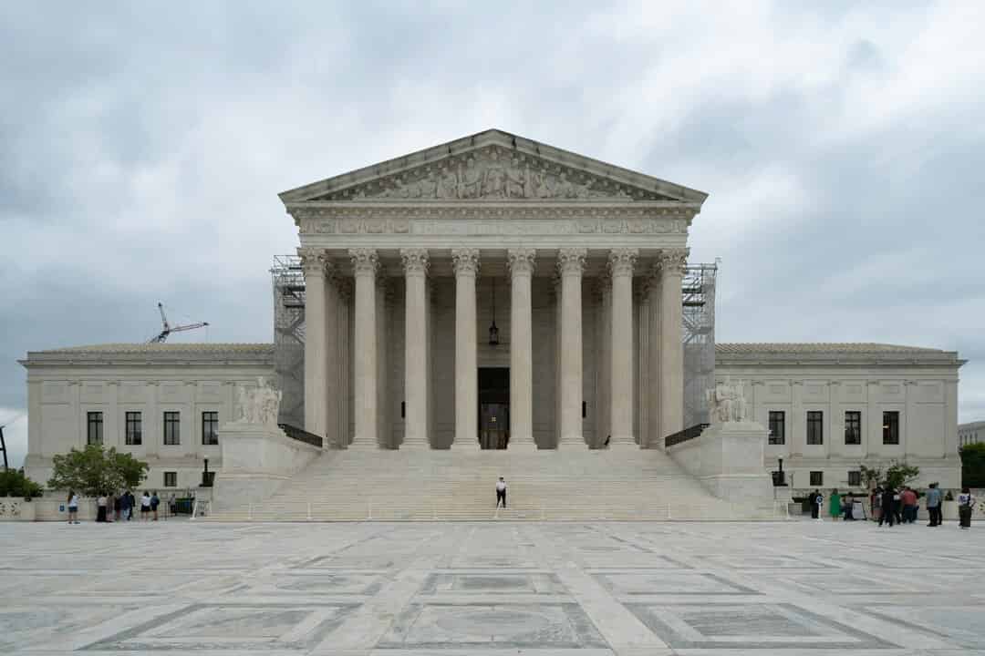 A Trump Card, Properly Dealt: The Death of the Universal Injunction and ...
