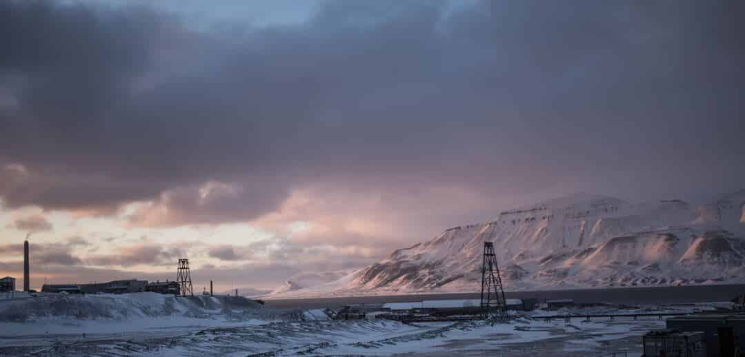 Tourism in Cold Water Islands: A Matter of Contract? Experiences From ...
