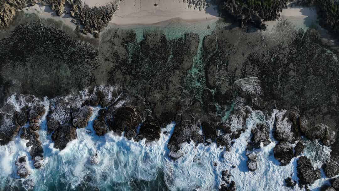 Comparing Perceived Effects of Climate-Related Environmental Change and ...