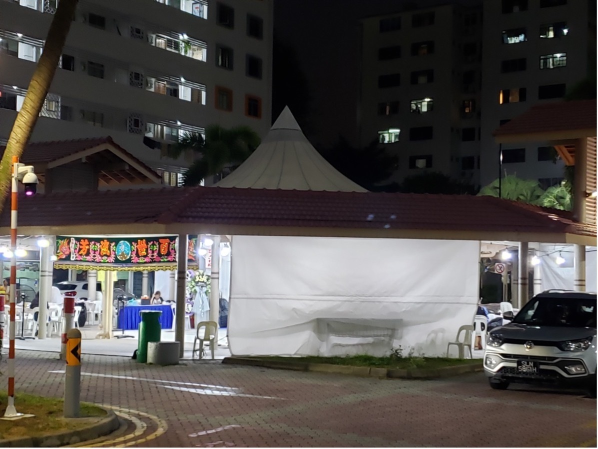 一張含有 建築, 戶外, 車, 車輛 的圖片 AI 產生的內容可能不正確。