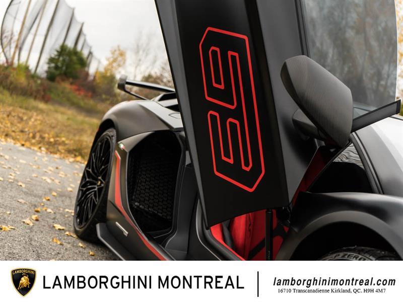 Lamborghini Aventador 22