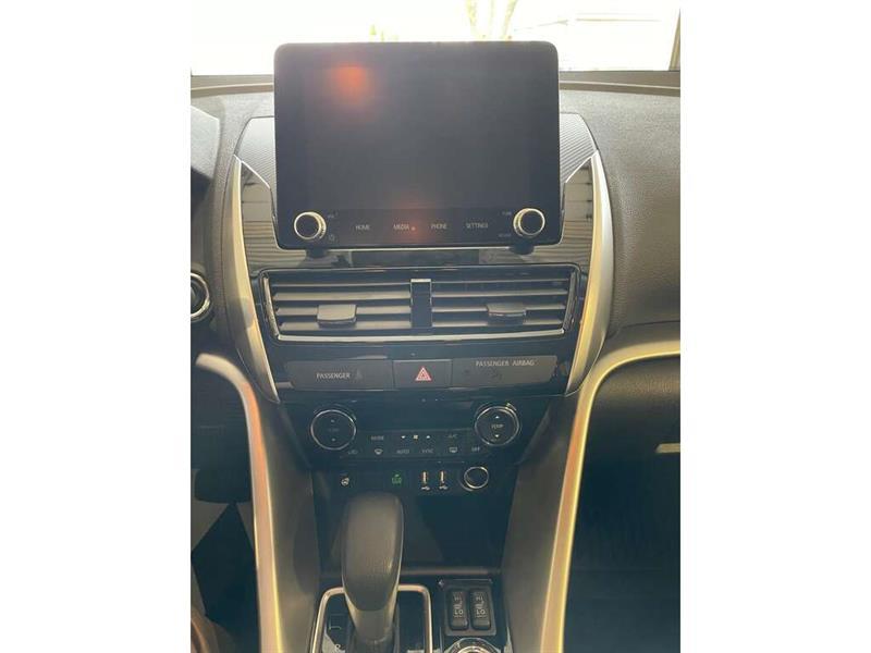 Mitsubishi Eclipse Cross 14