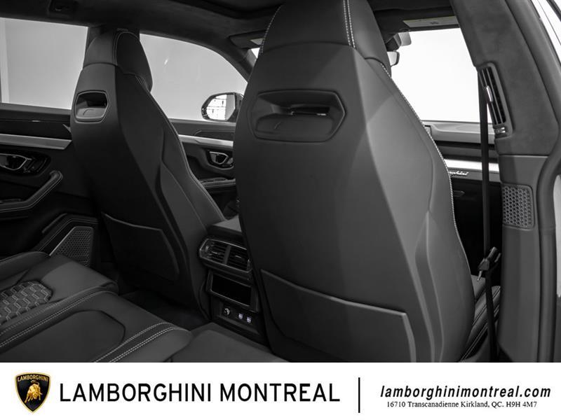 Lamborghini Urus 28