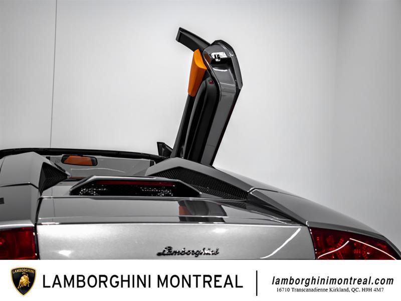 Lamborghini Murciélago 12
