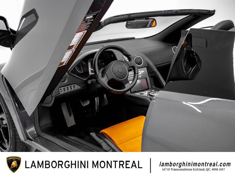 Lamborghini Murciélago 16