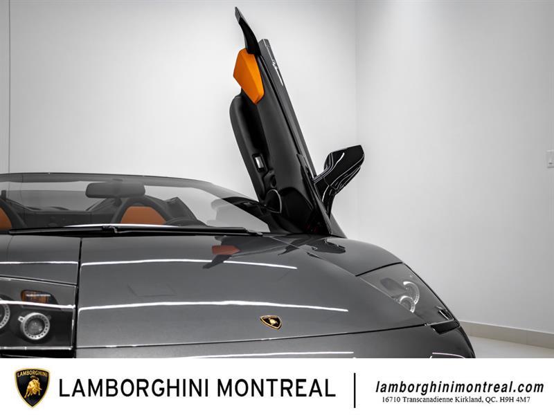 Lamborghini Murciélago 28