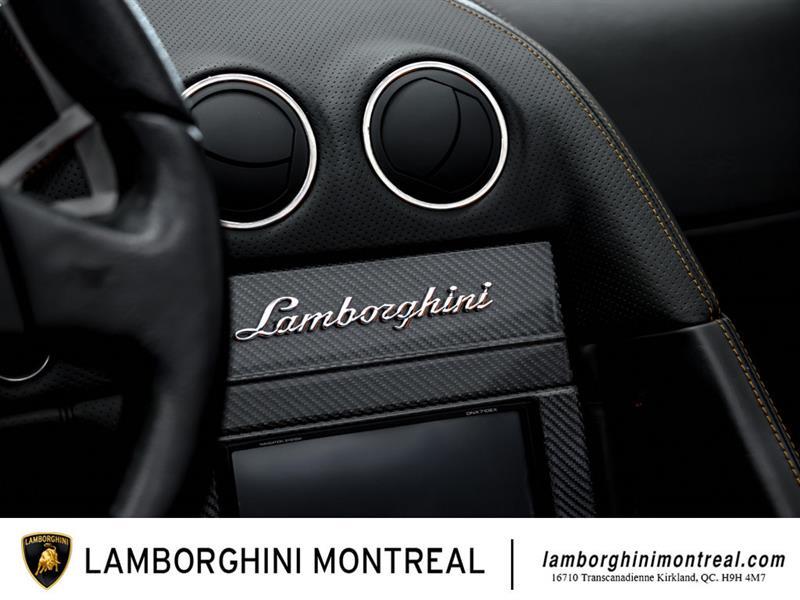 Lamborghini Murciélago 32