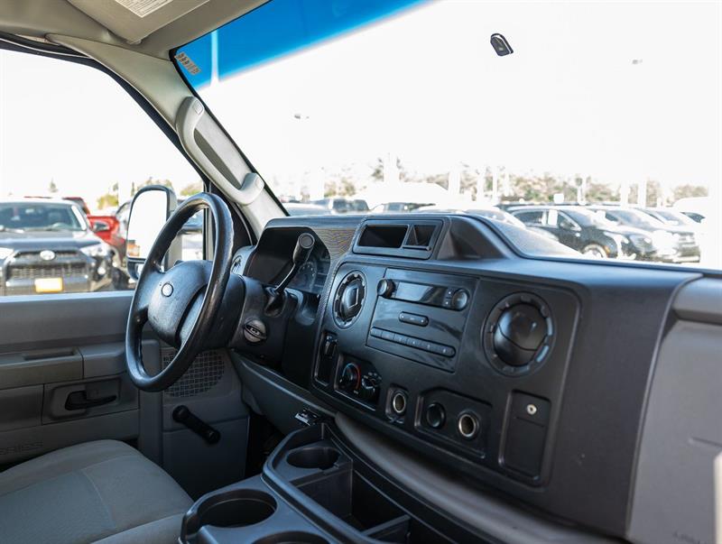 ford Econoline Commercial Cutaway 2014 - 20