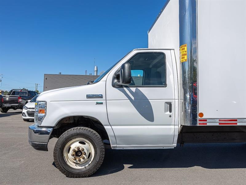 ford Econoline Commercial Cutaway 2014 - 27