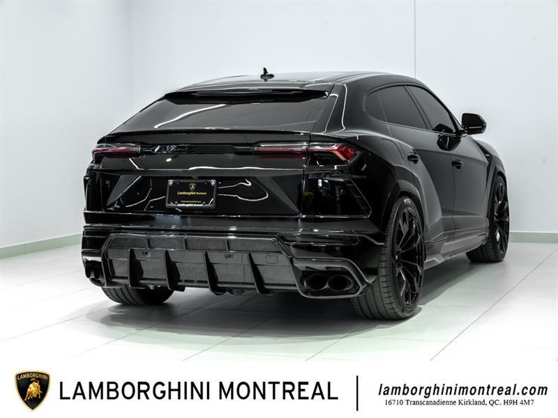 Lamborghini Urus 4