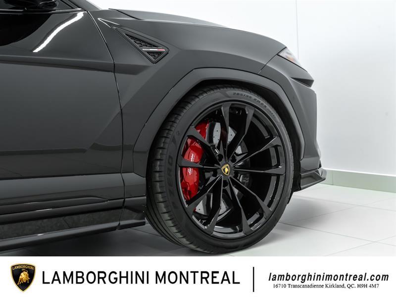 Lamborghini Urus 8