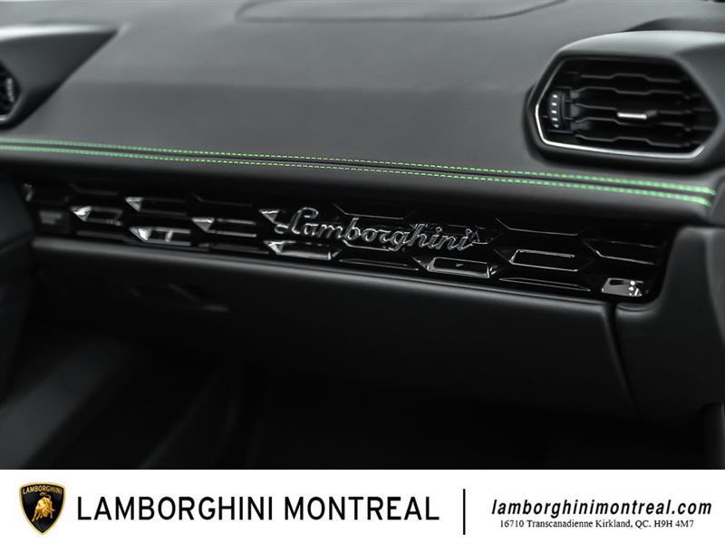 Lamborghini Huracán 12