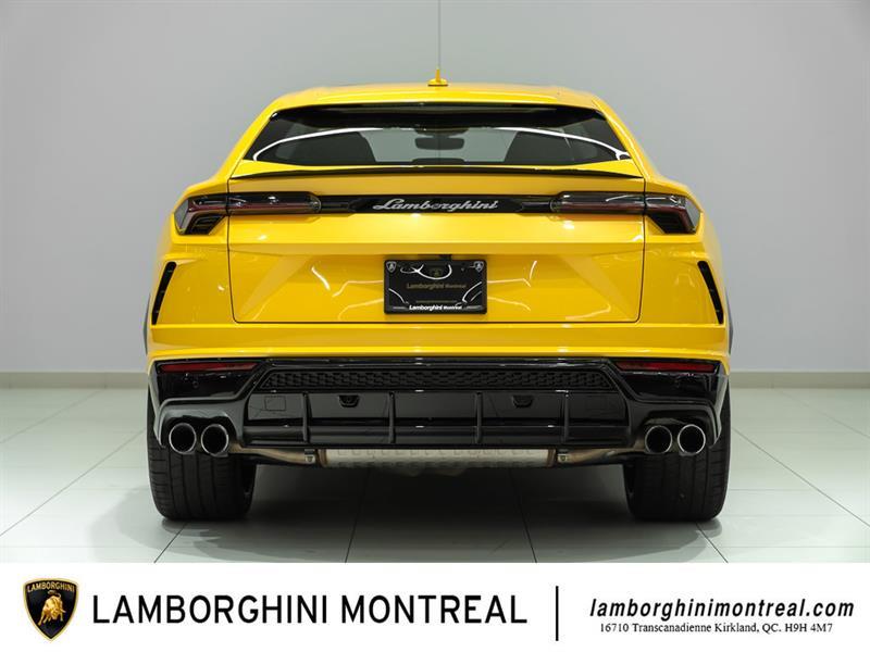 Lamborghini Urus 6