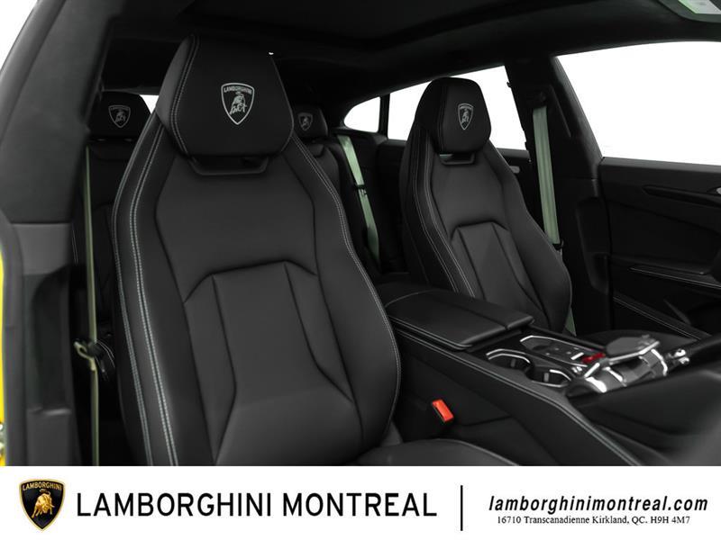 Lamborghini Urus 38