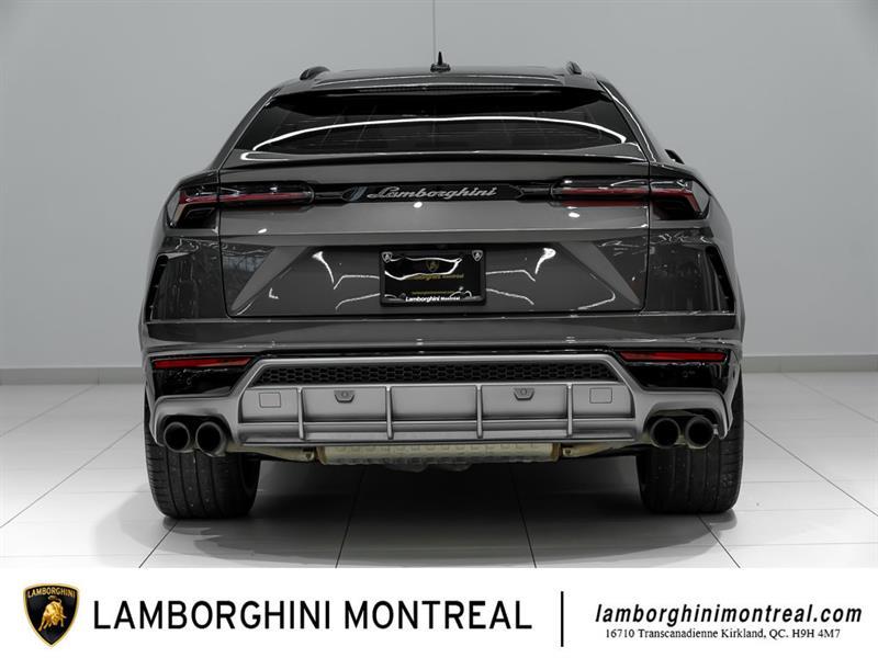 Lamborghini Urus 5