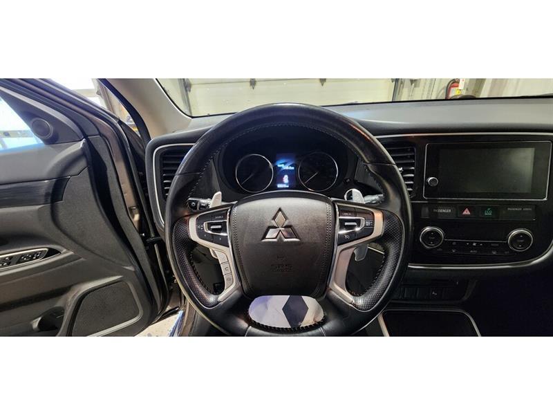 Mitsubishi Outlander 14