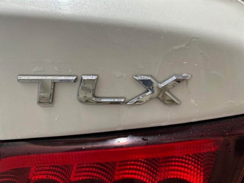 Acura TLX 8