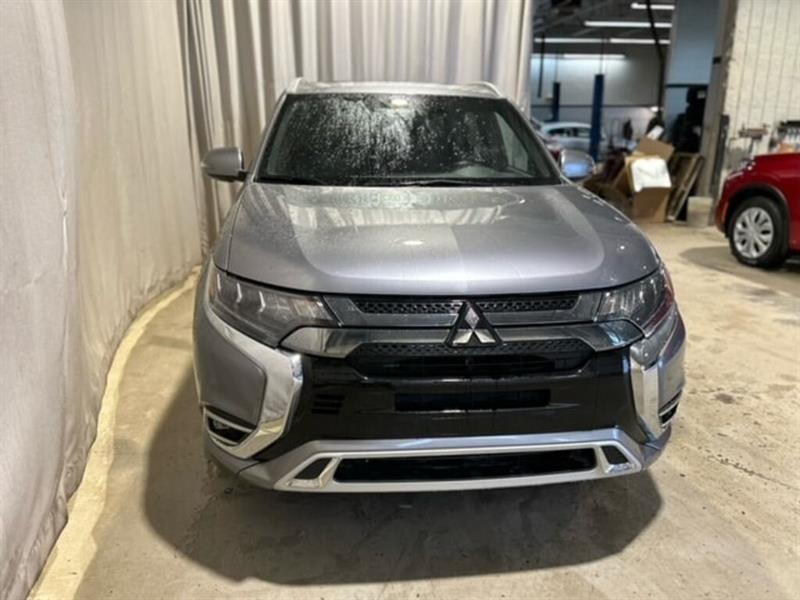 Mitsubishi Outlander 3