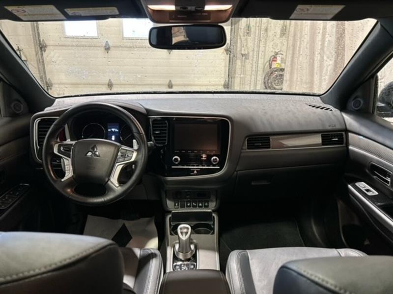 Mitsubishi Outlander 15