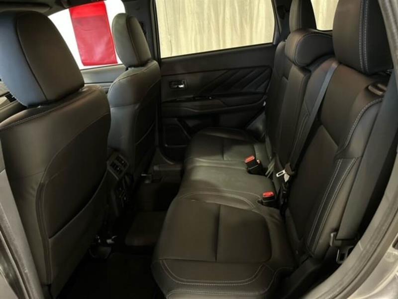 Mitsubishi Outlander 21