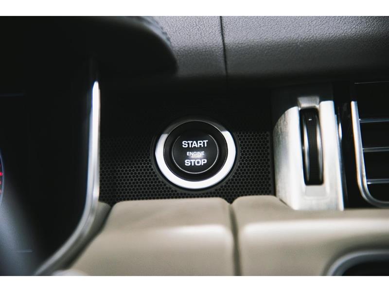 Land Rover Range Rover Evoque 18