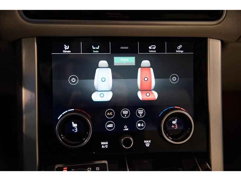 Land Rover Range Rover Evoque 26