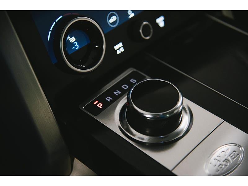 Land Rover Range Rover Evoque 29