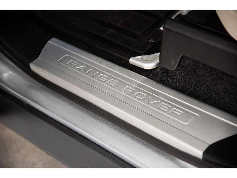 Land Rover Range Rover Evoque 36