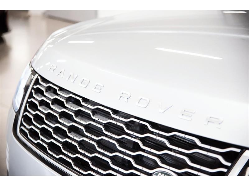 Land Rover Range Rover Evoque 50
