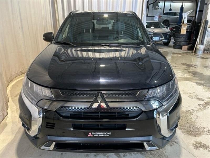 Mitsubishi Outlander 3