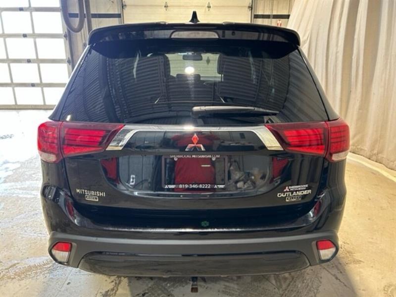 Mitsubishi Outlander 8