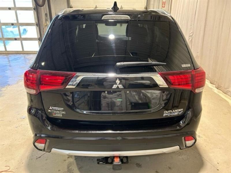 Mitsubishi Outlander 8