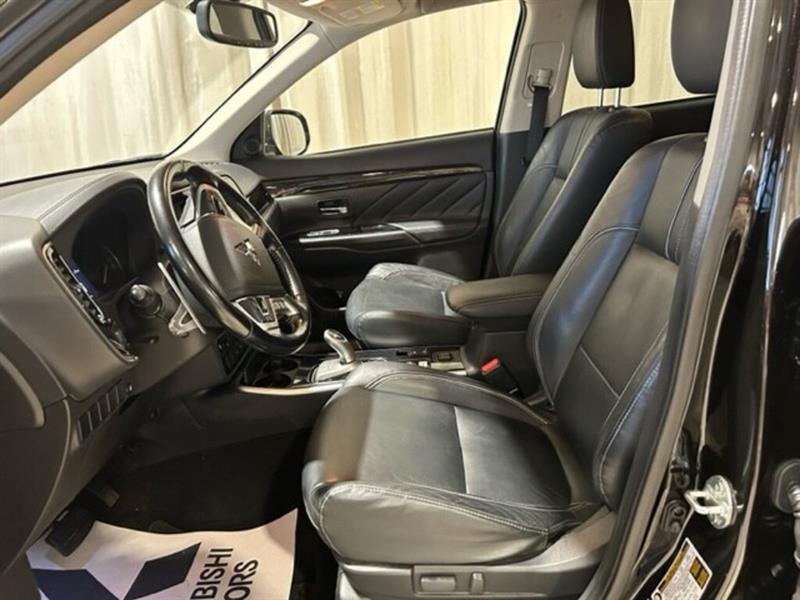 Mitsubishi Outlander 14