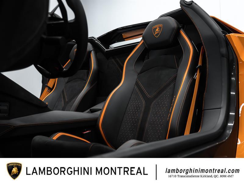 Lamborghini Aventador 21
