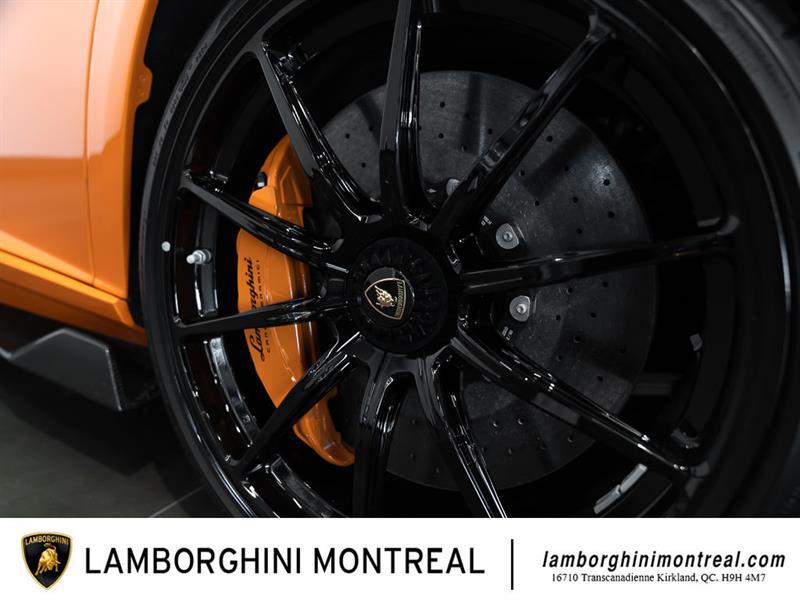 Lamborghini Aventador 25