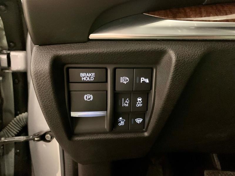 Acura MDX 16