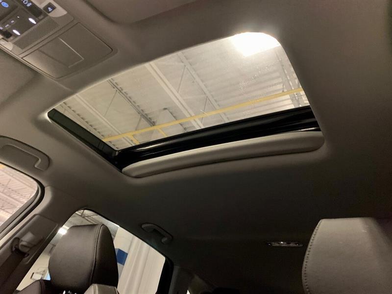 Acura MDX 22
