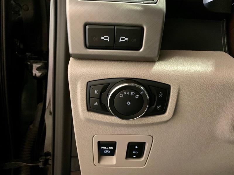 Ford F-150 16