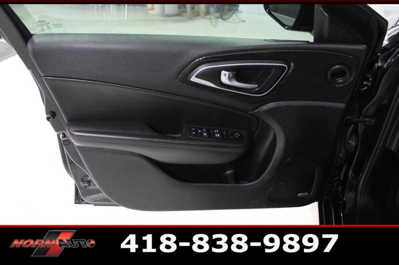 chrysler 200 2015 - 20