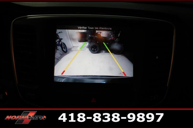 chrysler 200 2015 - 37