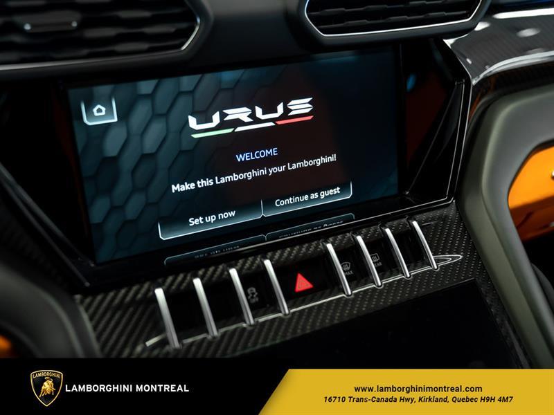 Lamborghini Urus 16