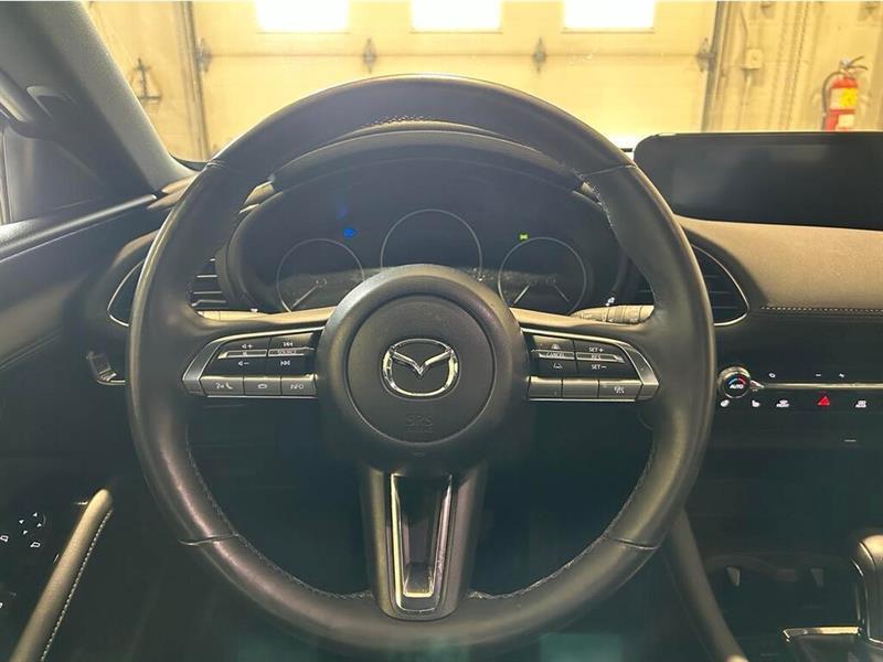 Mazda 3 12