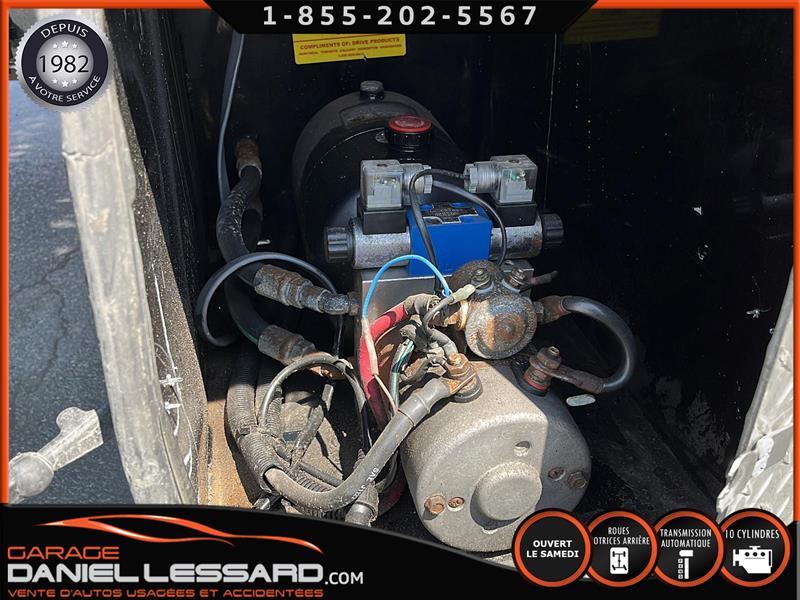 ford Super Duty F-550 DRW 2017 - 17