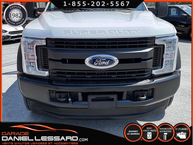ford Super Duty F-550 DRW 2017 - 32