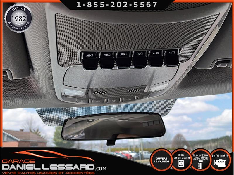 ford Super Duty F-550 DRW 2017 - 41