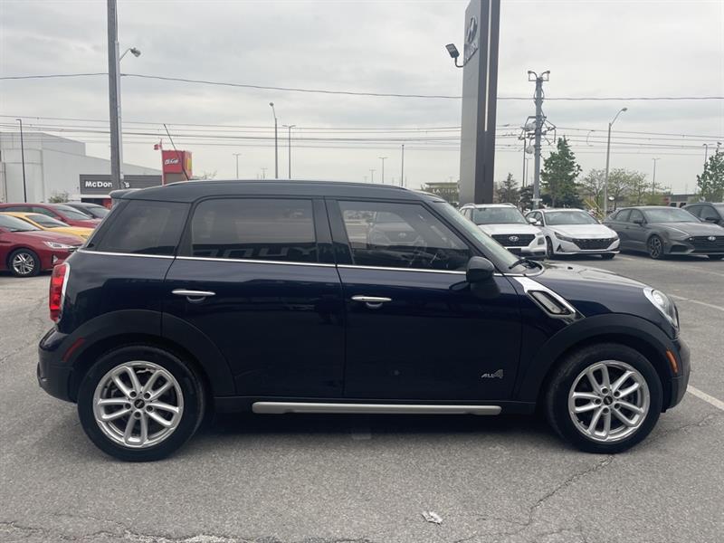 MINI Cooper Countryman 6