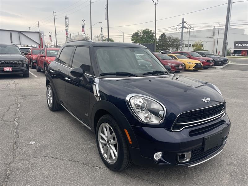 MINI Cooper Countryman 7