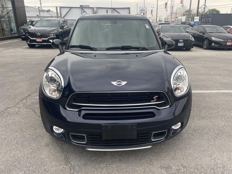 MINI Cooper Countryman 8