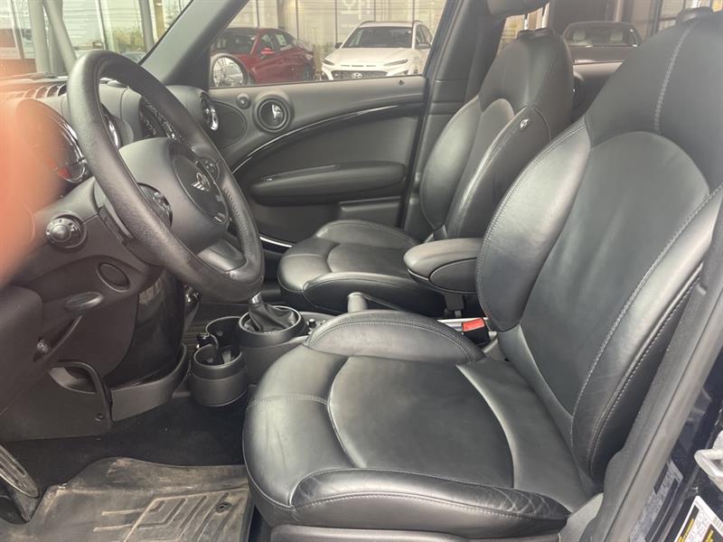 MINI Cooper Countryman 11